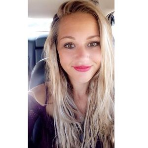 Meet your Posher, Tara